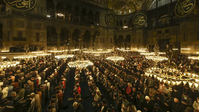 Masjid Hagia Sophia gelar salat tarawih
