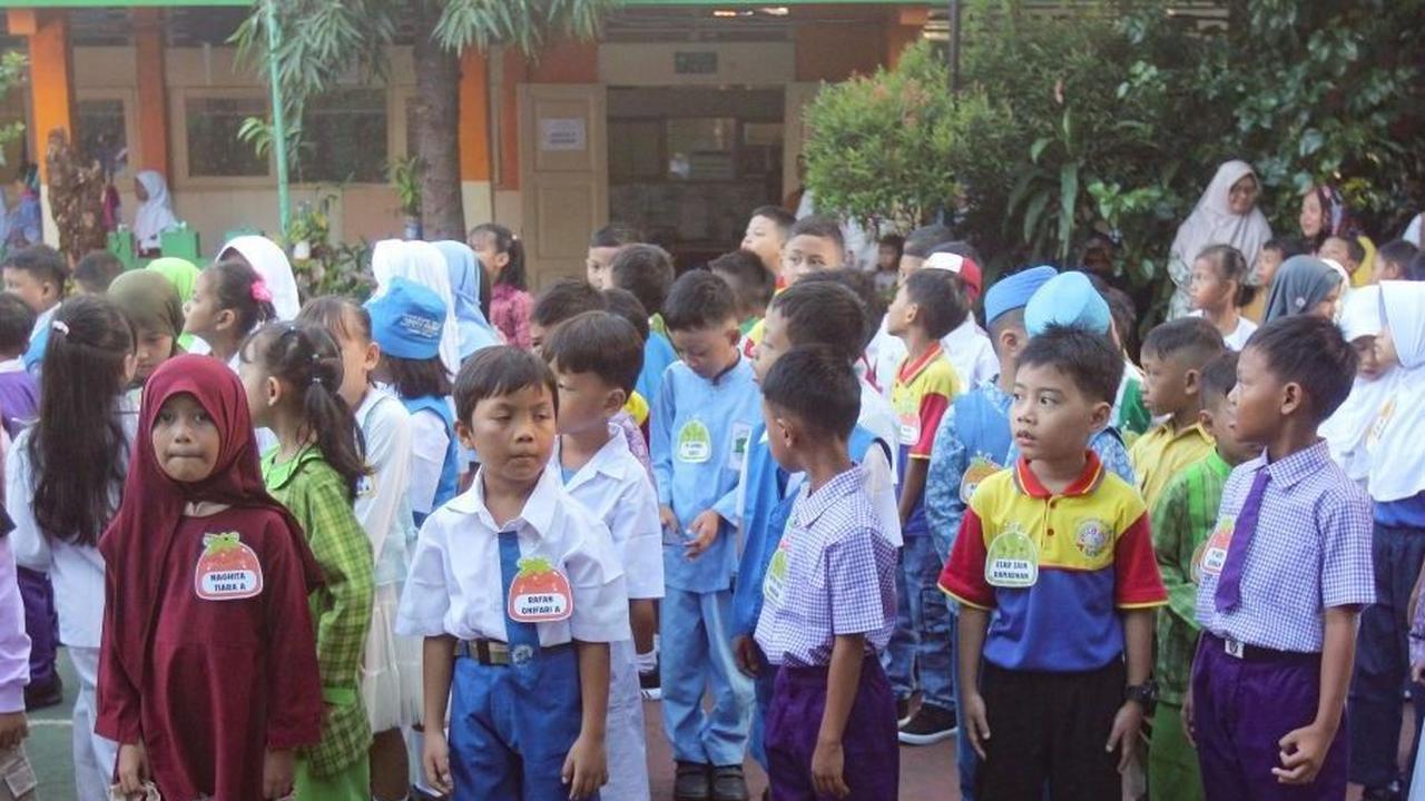 Melalui kegiatan ini, SDN 01 Grogol Selatan berharap dapat memberikan pendidikan yang berkualitas dan menciptakan lingkungan belajar yang nyaman dan menyenangkan bagi semua peserta didiknya. Foto: merdeka.com / Arie Basuki
