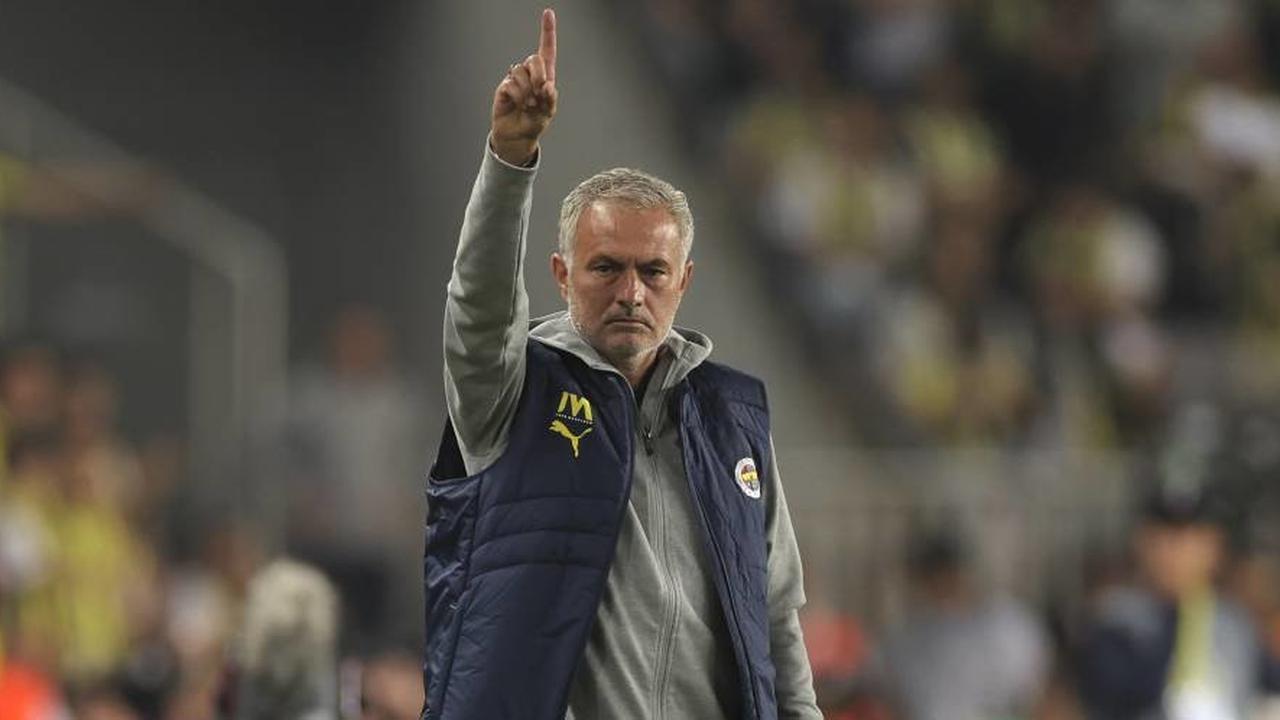 Jose Mourinho Resmi Kembali ke Benfica, Siap Uji Chelsea di Liga Champions