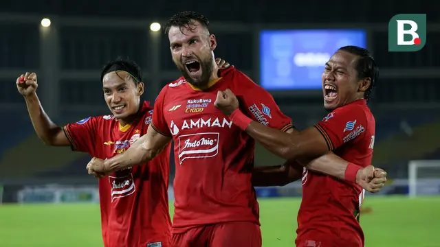 Foto: Persija Jakarta Patahkan Rekor Belum Terkalahkan Persib Bandung di BRI Liga 1 2021 / 2022