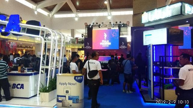 16 Tim Bersaing pada Final Piala Presiden Esports 2019 - E 