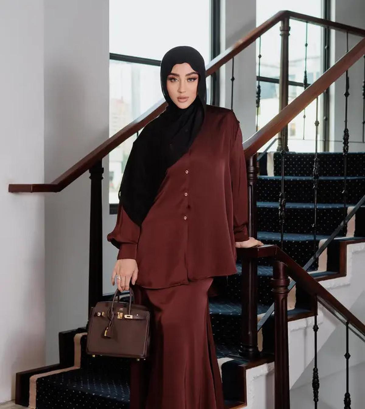 Potret 6 Artis Blasteran yang Putuskan Berhijab, Pesonanya Makin Terpancar