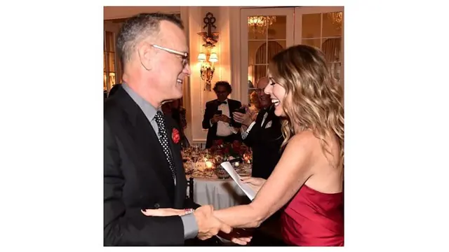 Positif Virus Corona, Ini 7 Potret Kebersamaan Tom Hanks dan Rita Wilson