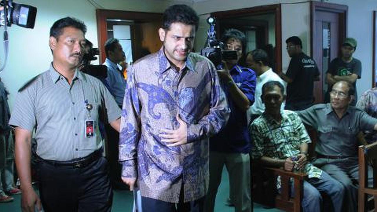 Nazar beri keterangan berbeda soal Rosa-Wafid