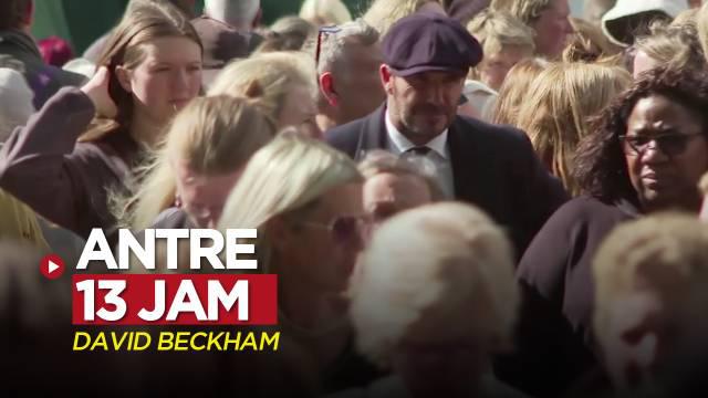 Berita video legenda MU (Manchester United) dan Timnas Inggris, David Beckham, ikut mengantre hingga puluhan jam untuk melayat Ratu Elizabeth II, Jumat (16/9/2022).