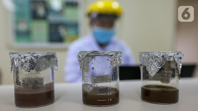 Masker Kain Disinfektor Pembunuh Virus Berhasil Dikembangkan Peneliti LIPI di di Pusat Penelitian Fisika LIPI Puspitek, Serpong, Tangerang Selatan.