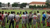 Manajer Bhayangkara FC Tak Bisa Dampingi Tim hingga Akhir Musim