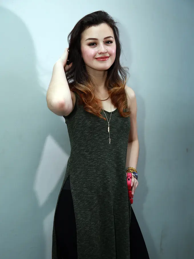 [Bintang] Kimberly Ryder