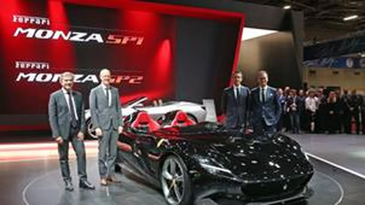 Ferrari Monza SP1 dan SP2 (Foto: Ferrari)