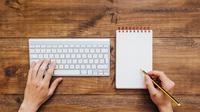 Ilustrasi menulis. (Image by kbza on Freepik)