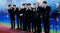 Zerobaseone Kirim Pantun Buat Fans Jelang Konser di Indonesia
