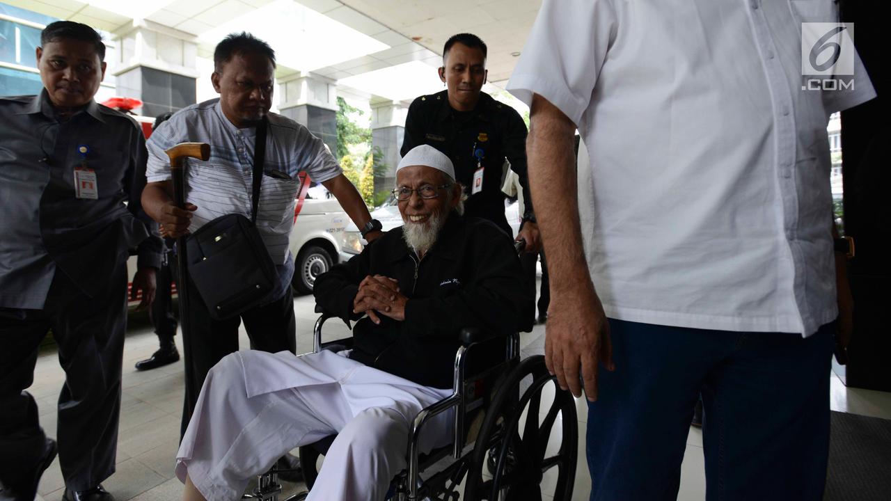 Abu Bakar Ba'asyir Jalani Pemeriksaan Kesehatan di RSCM