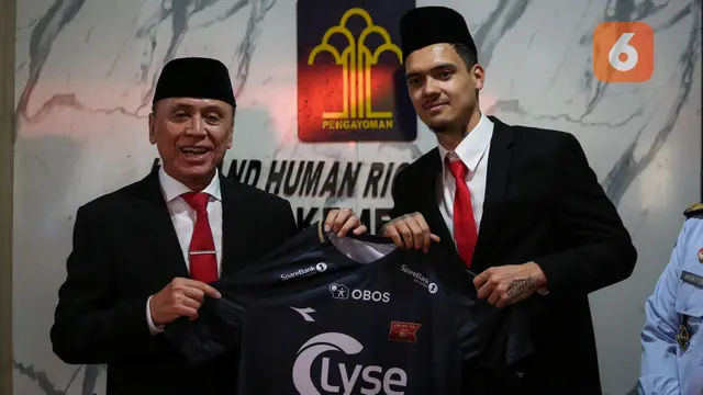 Pengambilan Sumpah Janji Setia Pewarganegaraan Republik Indonesia kepada Shayne Pattynama