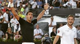 Francesco Totti berpasangan dengan petenis no. 1 dunia Novak Djokovic. (www.asroma.it)