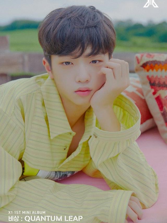 Dong Pyo X1 (Twitter/ x1official101)