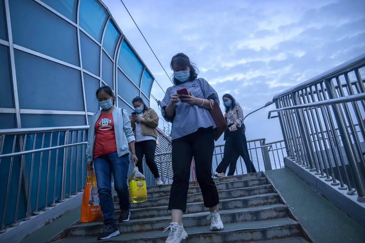 Cegah Kenaikan Kasus COVID-19, China Perketat Pembatasan