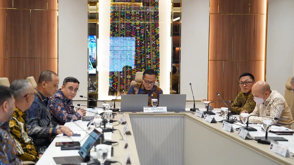 PERTAMINA PAMKAS 118 ANAK USAHA: DONY OSKARIA BERI PERINGATAN KERAS 'YOU'RE IN OR YOU'RE OUT'