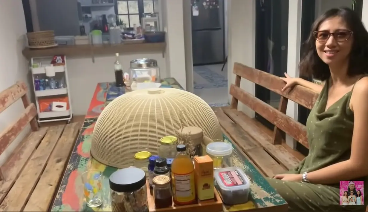 Bimbim Slank dan kediamannya yang luas [YouTube/Alz Family]