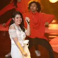 Penyanyi dangdut Via Vallen menjadi salah satu pengisi acara dalam puncak acara ulang tahun Indosiar dalam Konser Raya 23 Tahun Indosiar Luar Biasa. Ia tampil bersama Zaskia Gotik. (Bambang E Ros/Bintang.com)