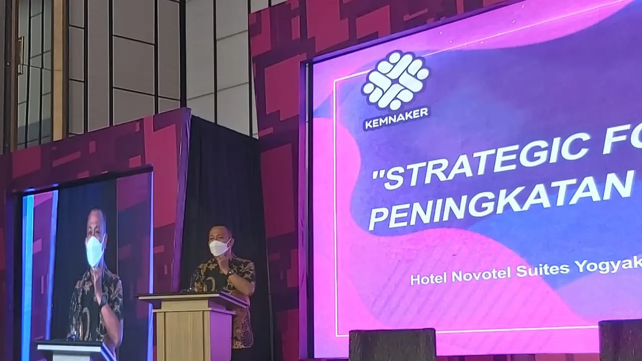 Kemnaker Ingatkan Pentingnya Komitmen Bersama Tingkatkan Produktivitas dan Daya Saing di Daerah