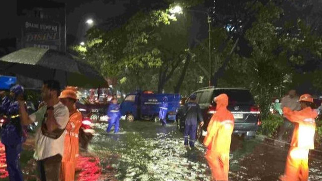 Banjir Jakarta: Pemprov DKI Kerahkan Semua Sumber Daya