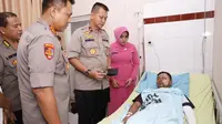 Dalam peristiwa tersebut, 6 korban yang mengalami luka-luka adalah Kompol Abdul Mutolib Jabatan Kasi Propam Polrestabes Medan, Kompol Sarponi jabatan Kasubbag Bin Ops Polretabes Medan, Aipda Deni Hamdani Staf Propam Polrestabes Medan.