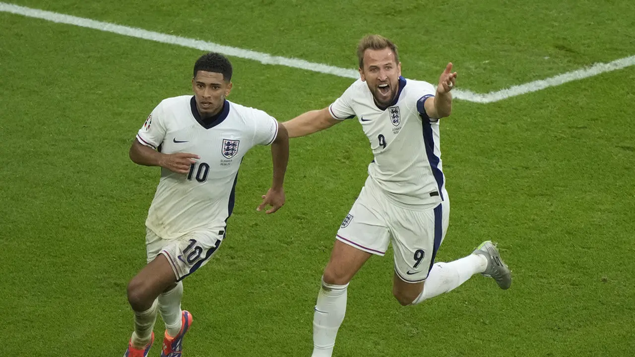 Inggris Vs Slovakia