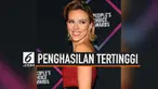 Dua tahun berturut-turut Scarlett Johansson menjadi aktris berpenghasilan tertinggi. Ia ini menempati daftar teratas dengan total pendapatan mencapai US$ 56 juta yang setara dengan Rp 798 miliar.