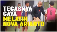 Berita video pelatih Timnas Indonesia U-16, Nova Arianto terlihat marah dan dengan tegas menegur pemain Timnas Indonesia U-16 yang terlalu lama menggocek bola.