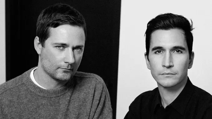 Jack McCollough dan Lazaro Hernandez