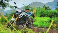 Diluncurkan akhir Februari lalu di Kota Bali, Yamaha Xabre 150 menuai respons positif. Dalam sebulan penjualannya nyaris 5.000 unit.