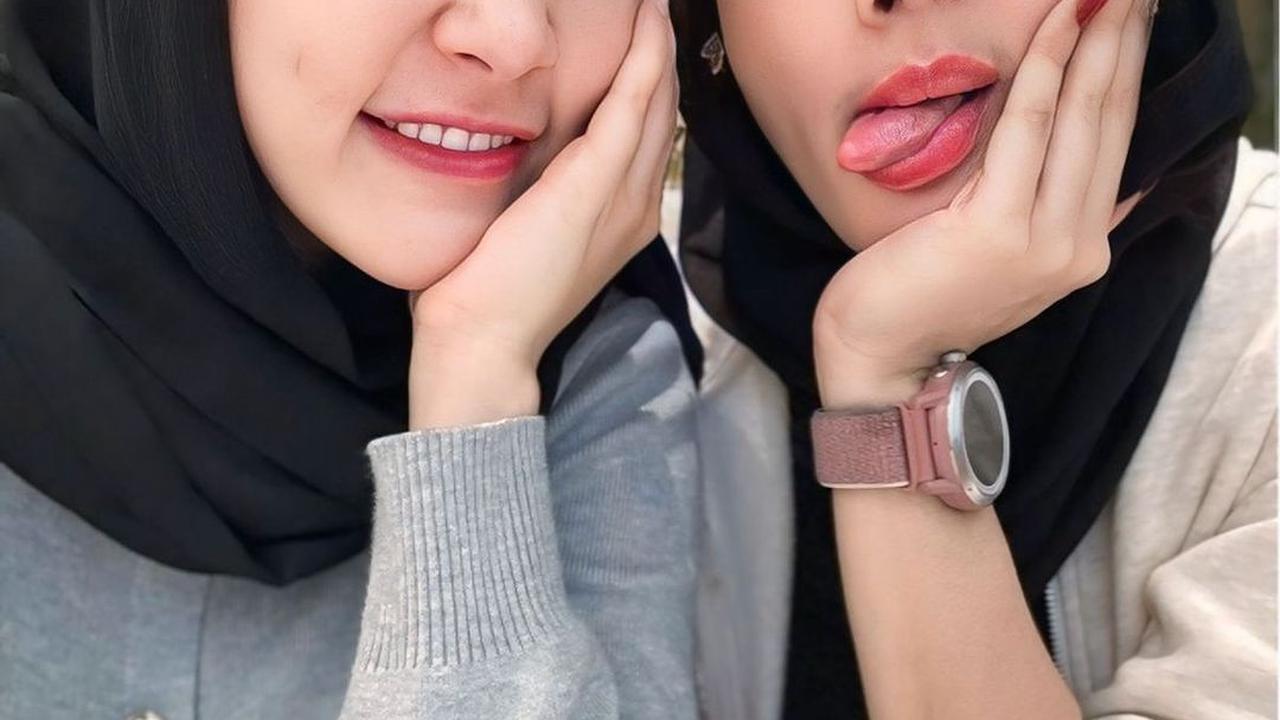 Potret Kedekatan Biby Alraen Istri Rifky Balweel dengan Sang Adik, Dipuji Sama-Sama Cantik