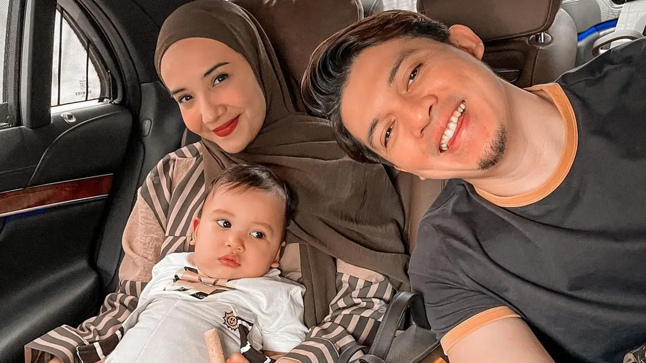 [Fimela] Irwansyah dan Ukkasya