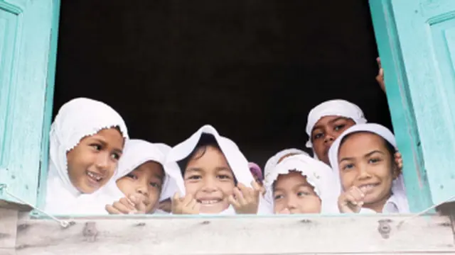 Agar Anak Rinon Aceh Punya Musim Sekolah