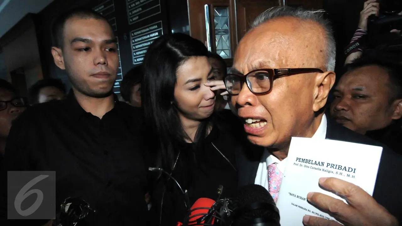 20151118- OC Kaligis Dituntut 10 Tahun Penjara-Jakarta-Helmi Afandi