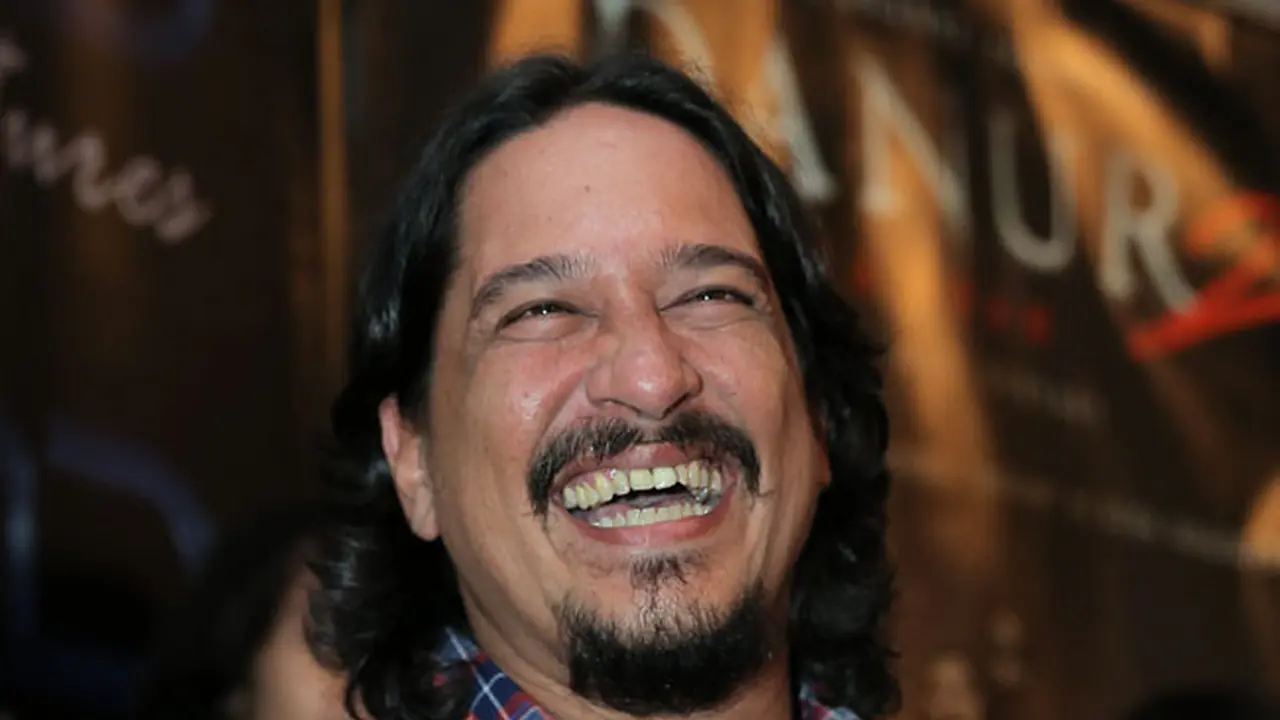 [Bintang] Bucek Depp