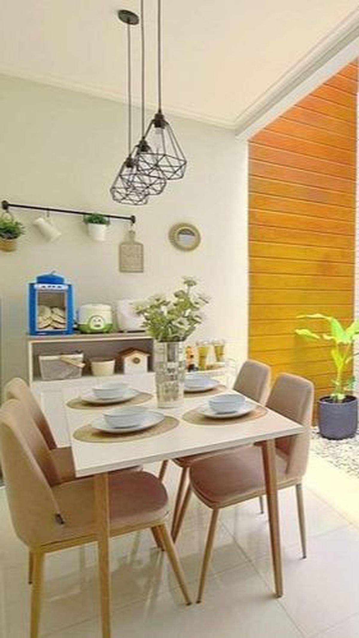 Ruang Makan Semi Outdoor Simple