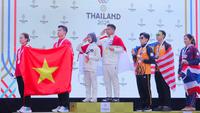 Kontingen Indonesia kembali menambah koleksi medali emas di SEA Games 2025 Thailand melalui cabang olahraga menembak. (Bola.com/Bagaskara Lazuardi)