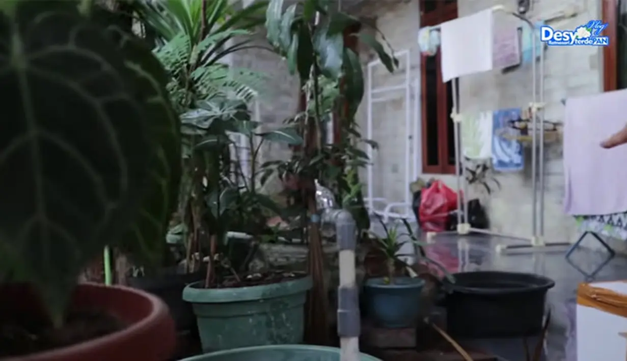 Rumah masa kecil Desy Ratnasari (Youtube/Desy Ratnasari)