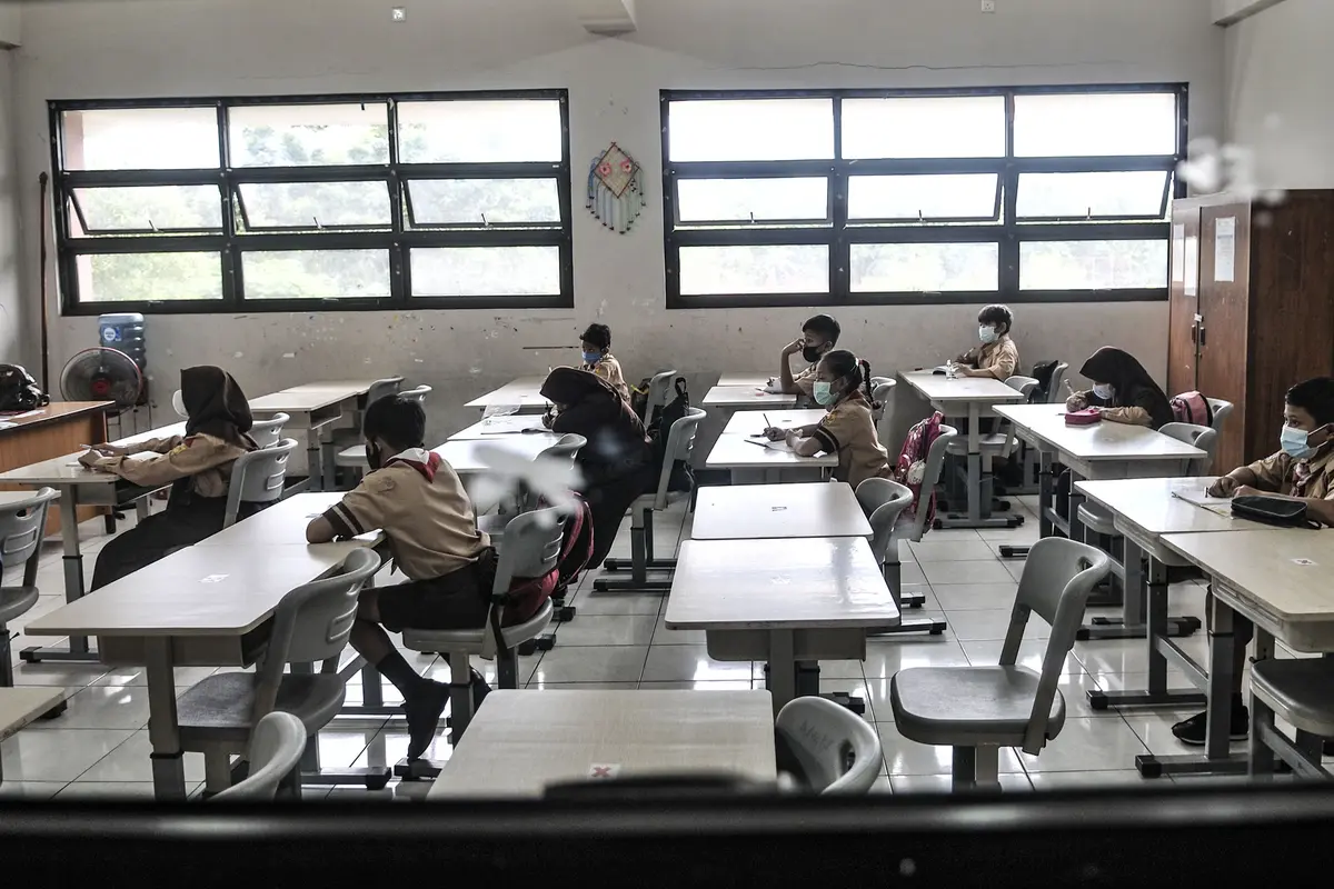 FOTO: Antusiasme Siswa SD Ikuti Uji Coba Sekolah Tatap Muka