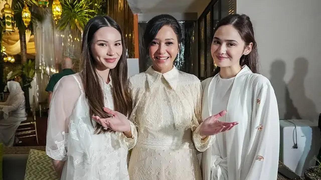 7 Potret Maia Estianty dan Calon Menantu di Momen Lebaran, Tissa Biani Absen