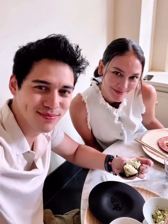 [Fimela] Luna Maya dan Maxime Bouttier