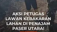 Petugas dari tim gabungan berupaya memadamkan api yang membakar lahan di wilayah Kabupaten Penajam Paser Utara, Provinsi Kalimantan Timur, pada Rabu (19/8).