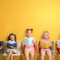 Ilustrasi Buku cerpen/https://www.shutterstock.com/Africa Studio