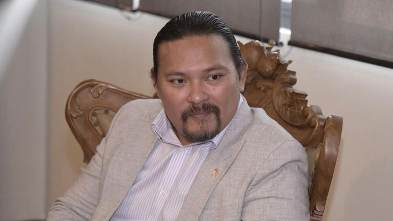 DPR Desak Polisi Usut Tuntas Kebakaran Rumah Hakim PN Medan Khamozaro Waruwu