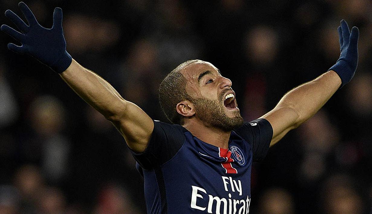3. Lucas Moura, kecepatannya perlu mendapatkan perhatian khusus dari lini belakang Chelsea. Gelandang kelahiran Sao Paulo ini menjadi andalan Laurent Blanc untuk menerobos pertahanan The Blues. (AFP/Franck Fife) 