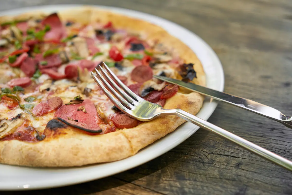 kepribadian berdasarkan cara makan pizza