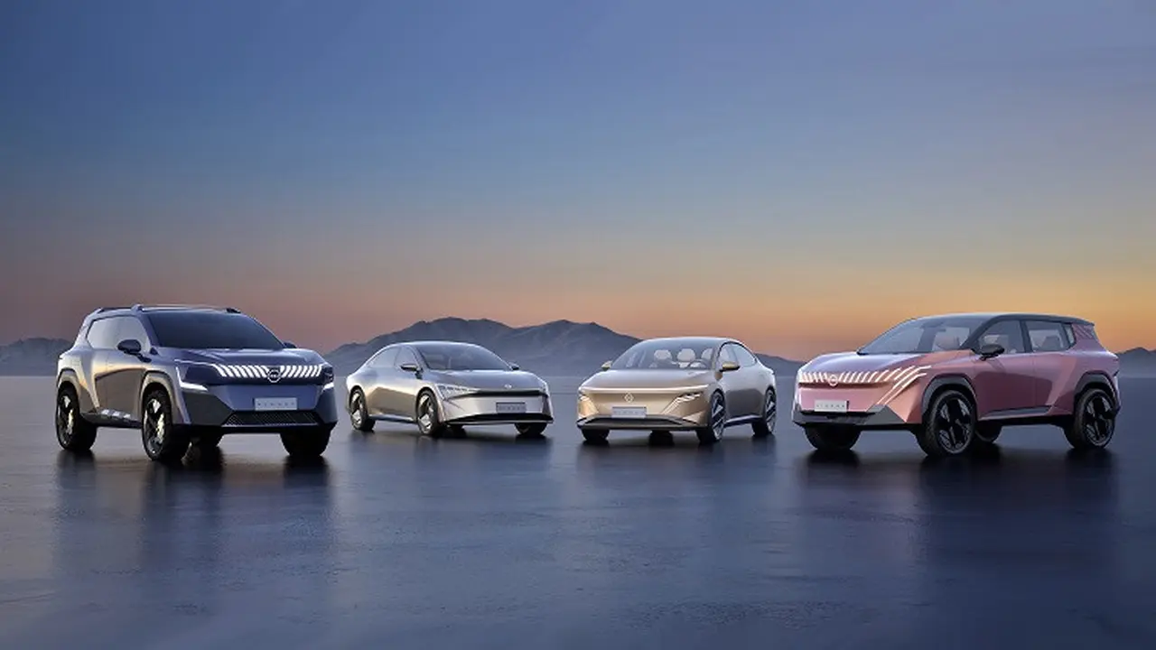 Nissan Era, Evo, Epoch, dan Epic