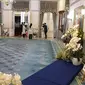 Suasana rumah duka tempat jenazah anak Ridwan Kamil, Emmeril Kahn Mumtadz atau Eril disemayamkan, di Gedung Pakuan, Bandung, Jawa Barat, Minggu (12/6/2022). (Youtube Humas Jabar)