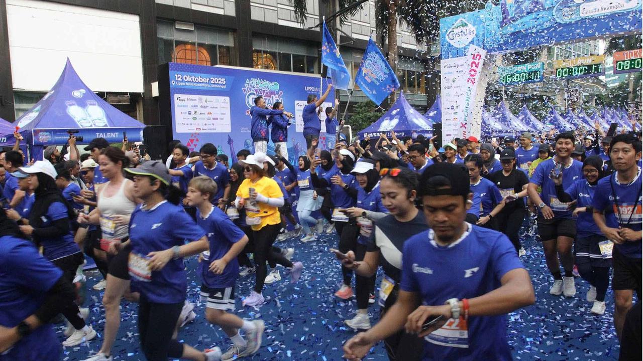 FOTO: Ribuan Pelari Ikuti Crystalin RunXperience 2025 di Lippo Mall Nusantara